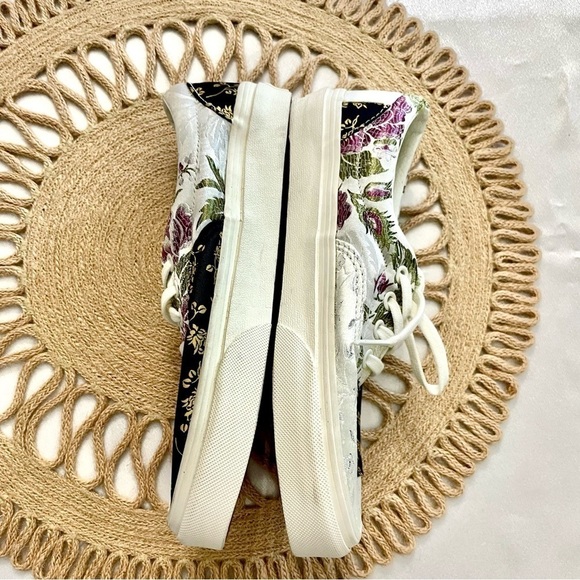 Vans Brocade Era Sneakers in Patchwork Size 5.5 - Picture 4 of 10